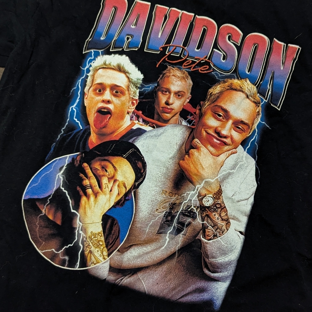 Pete Davidson Gildan Graphic Tee - Picture 2 of 3